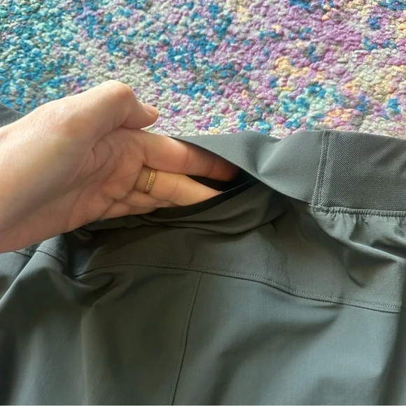 🐨Gray Lululemon Pants🐨 - Picture 5 of 10